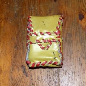 green  leather Cigaret-Pouch / Camera Pouch